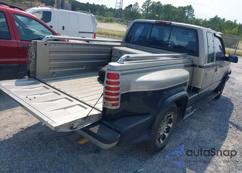 1998 Chevrolet C1500 Fleetside from USA, damaged, VIN 2GBEC19R8W1237650